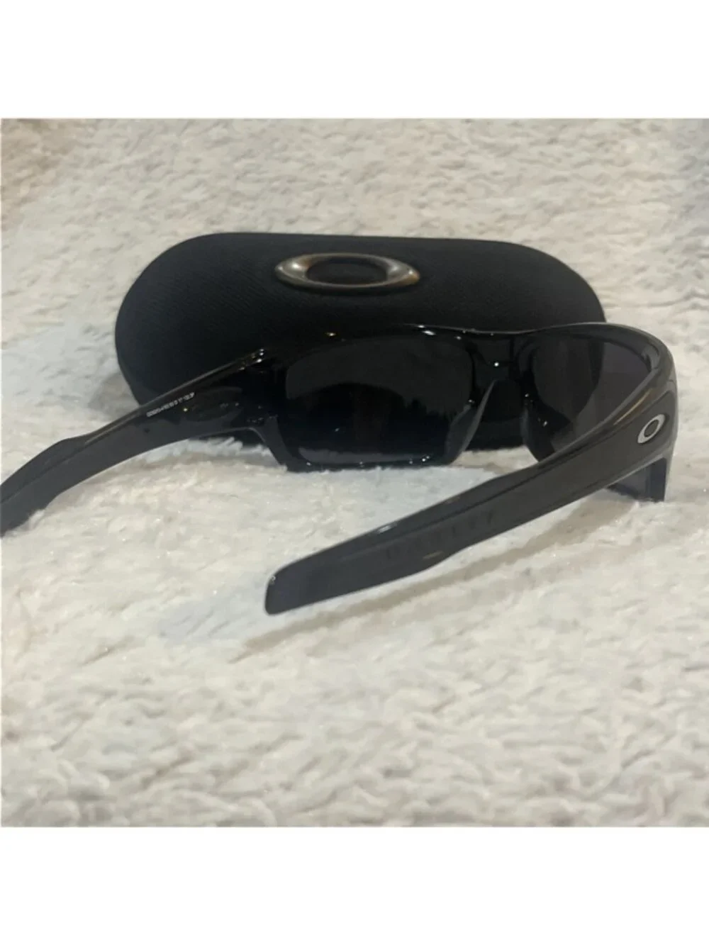 Oakley Sunglasses Turbine OO9263-416Polished Black w/ Prizm Deep Water Polarized